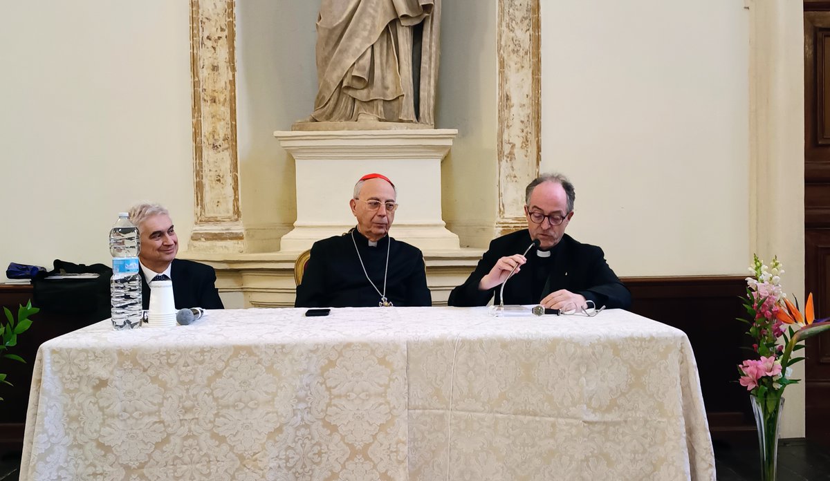 Papa Pio XII tweet media