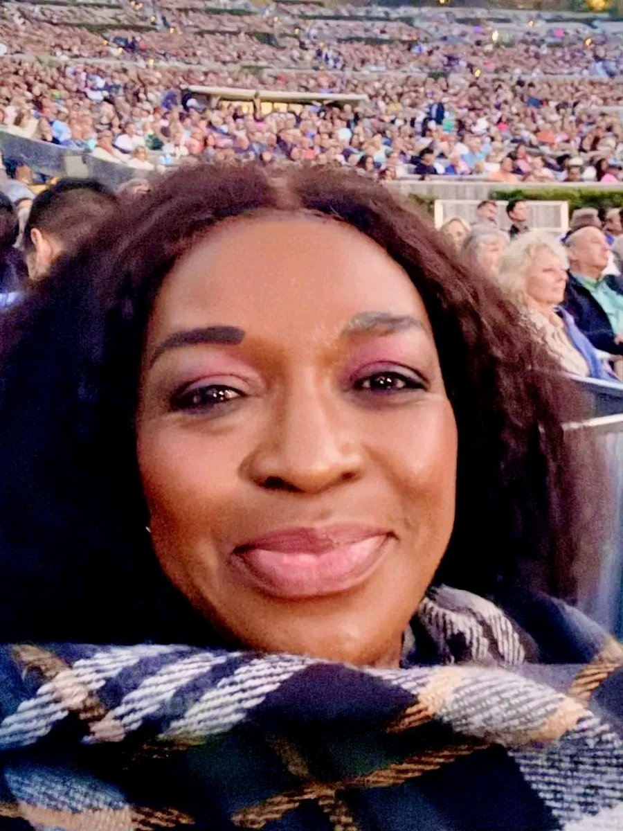 Dr_Drk06's tweet photo. Her, Excellency Dr. Ngozi Orabueze Once Said That Nobody Will Give Us Our Freedom, We Are Going To Be One That Is Going To Fight This Freedom & Get..Deep Word From Her. Because United States Of Biafra Is A Newly Sovereign Nation Which Has Been Re-Declare On November 29th, 2026!

#USB
