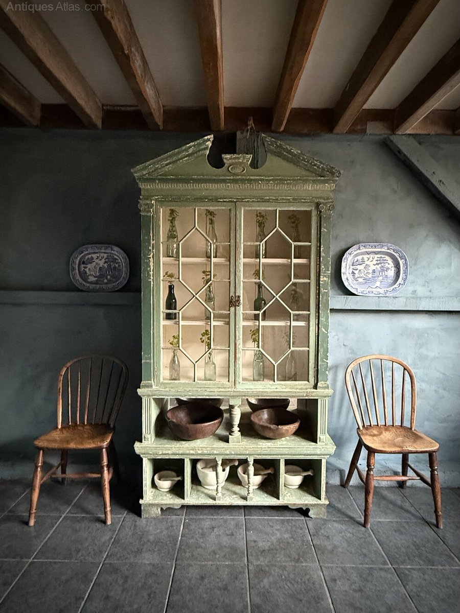 antiques_atlas's tweet image. Selling on ✨Antiques Atlas  ✨we have
✨Folke Furniture✨
antiques-atlas.com/folkefurniture
Items for sale include
Pine Estate Cupboard In Original Paint
Ten Lancashire 17th c Backstools
18th c Welsh dresser
#antique #antuees #antiquefurniture