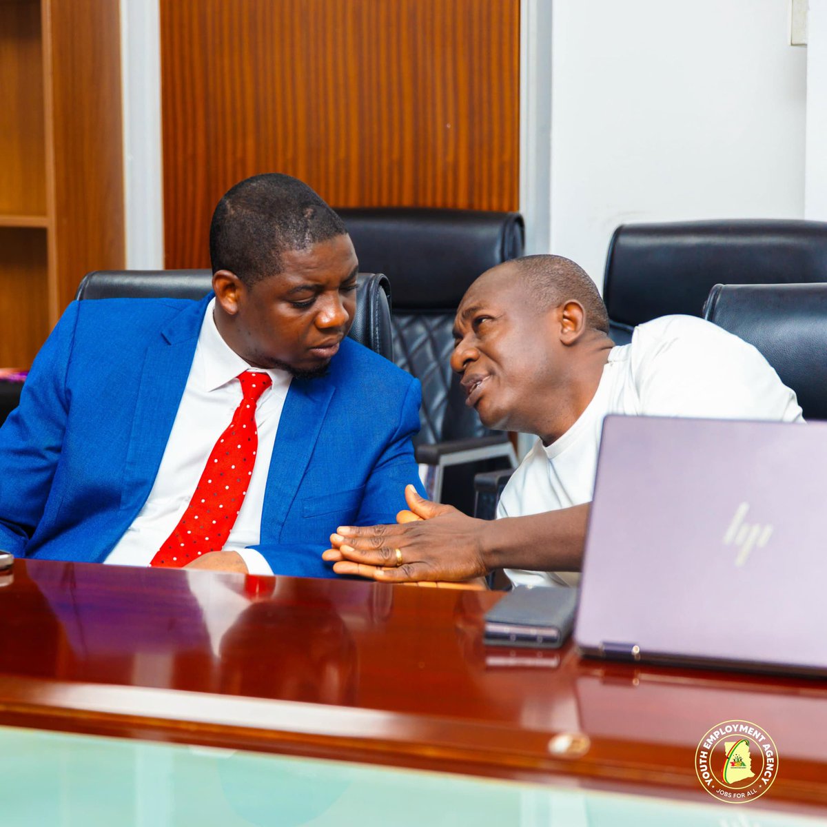 yeaghana's tweet image. The Youth Employment Agency has sent selected beneficiaries to the UAE under its Labour Exchange Programme to work with global brands like KFC, Pizza Hut &amp;amp; Hardee’s. 
CEO Malik Basintale urged discipline and assured continued support. 

#YEAGhana #Careers #JobOpportunities