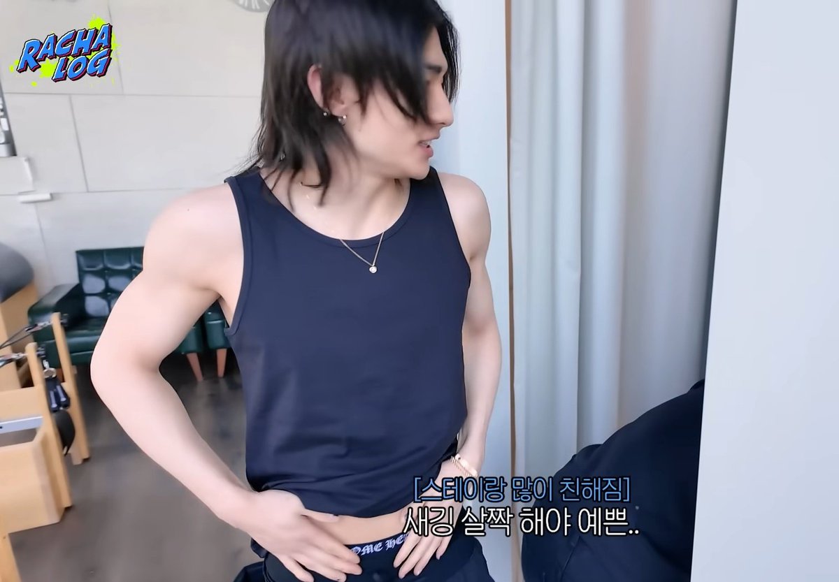 찐 tweet media