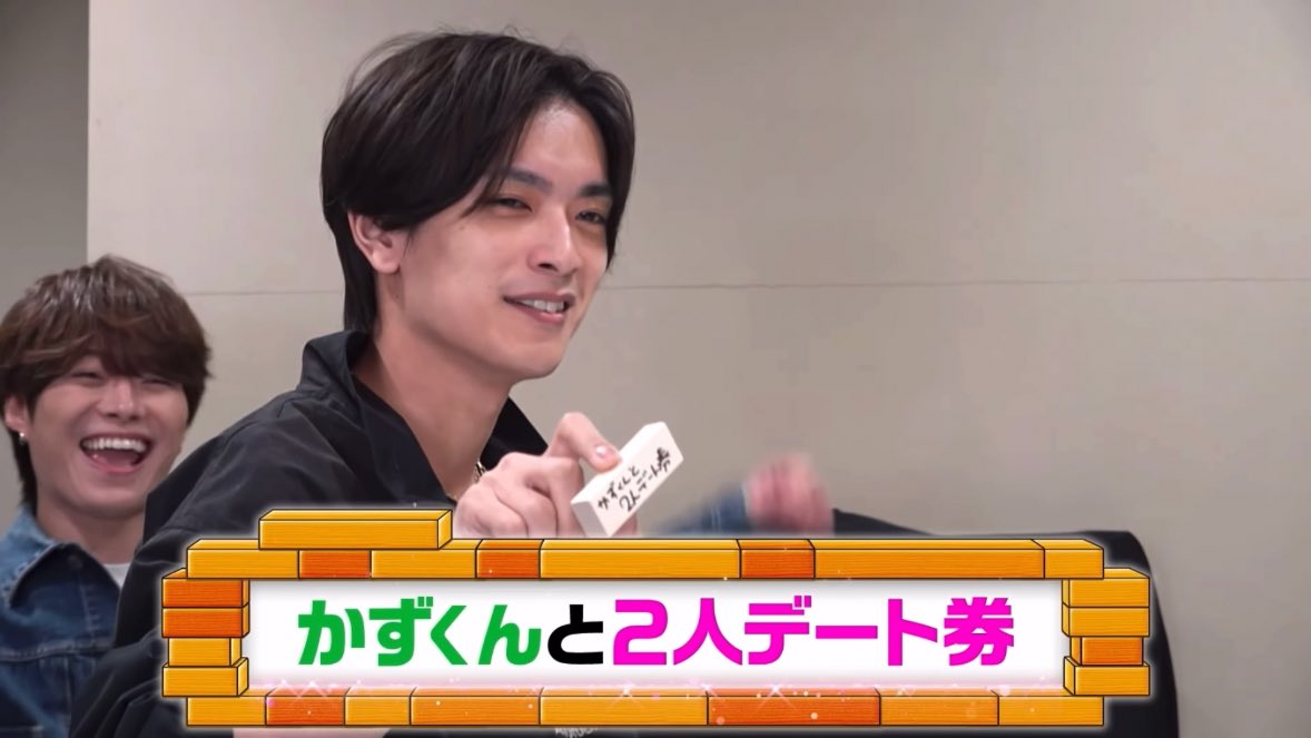 ショೀ tweet media