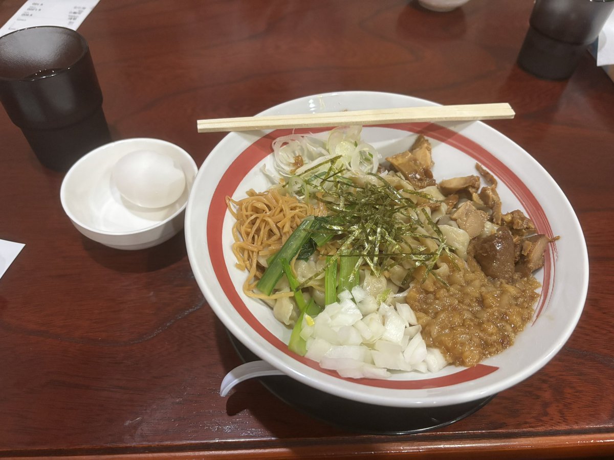 みー📘💧 🧸♔ 🍣 tweet media