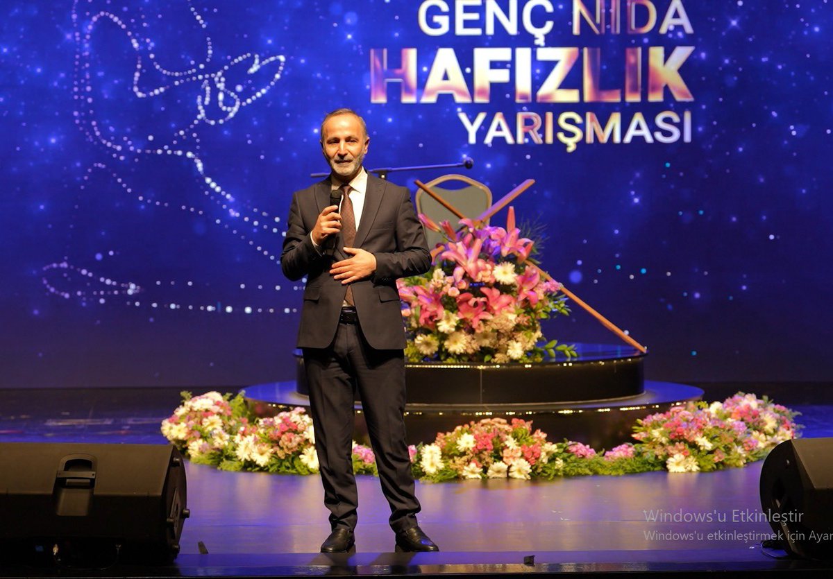 konyamem's tweet photo. İmam Hatip Okulları Büyük Türkiye Şöleni ikinci günü kapsamında Genç Nidâ Hafızlık Yarışması Türkiye Finali (İHO/AİHL) Selçuklu Kongre Merkezi Konya Oditoryum’unda yapıldı.

@tcmeb @Yusuf__Tekin 
@TCKonyaValiligi @Vali_Akin @Konyabuyuksehir @u_ibrahim_altay 
@CelileErenOKTEN @meb_dinogretimi @drahmetisleyen @gokhanmurat1 
#BizimOkulumuz #BaşarmayaHazırım #Konyamem