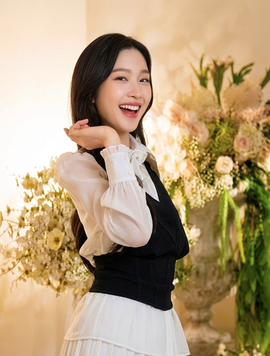 บุกเมือง 🌻🚩 tweet media