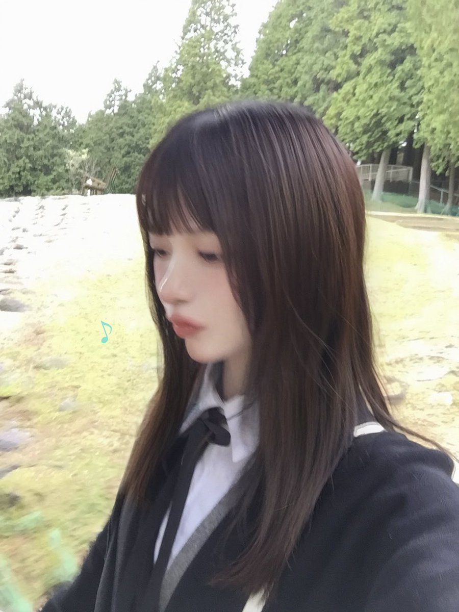 蒼柳ひな tweet media