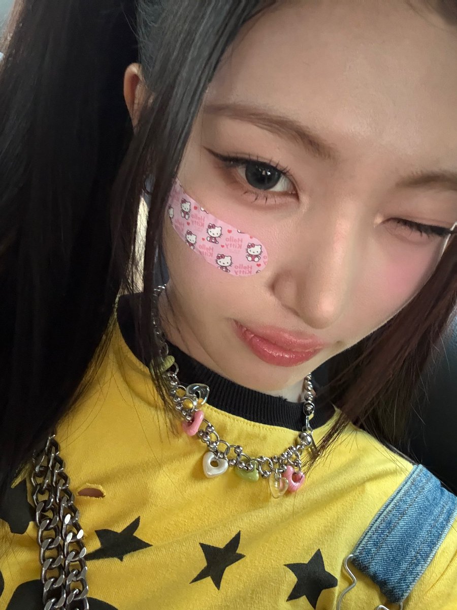 oddyouth_offcl's tweet image. [❤️] 
⭐️💛

#써머 #SUMMER 
#ODDYOUTH #오드유스 
#Babyface