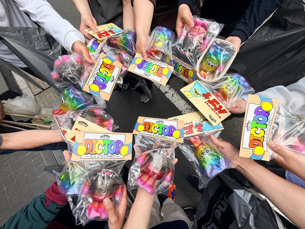 昨日はOne up.さんの25周年の販売に！ MOGWORK'S さんの ディクター