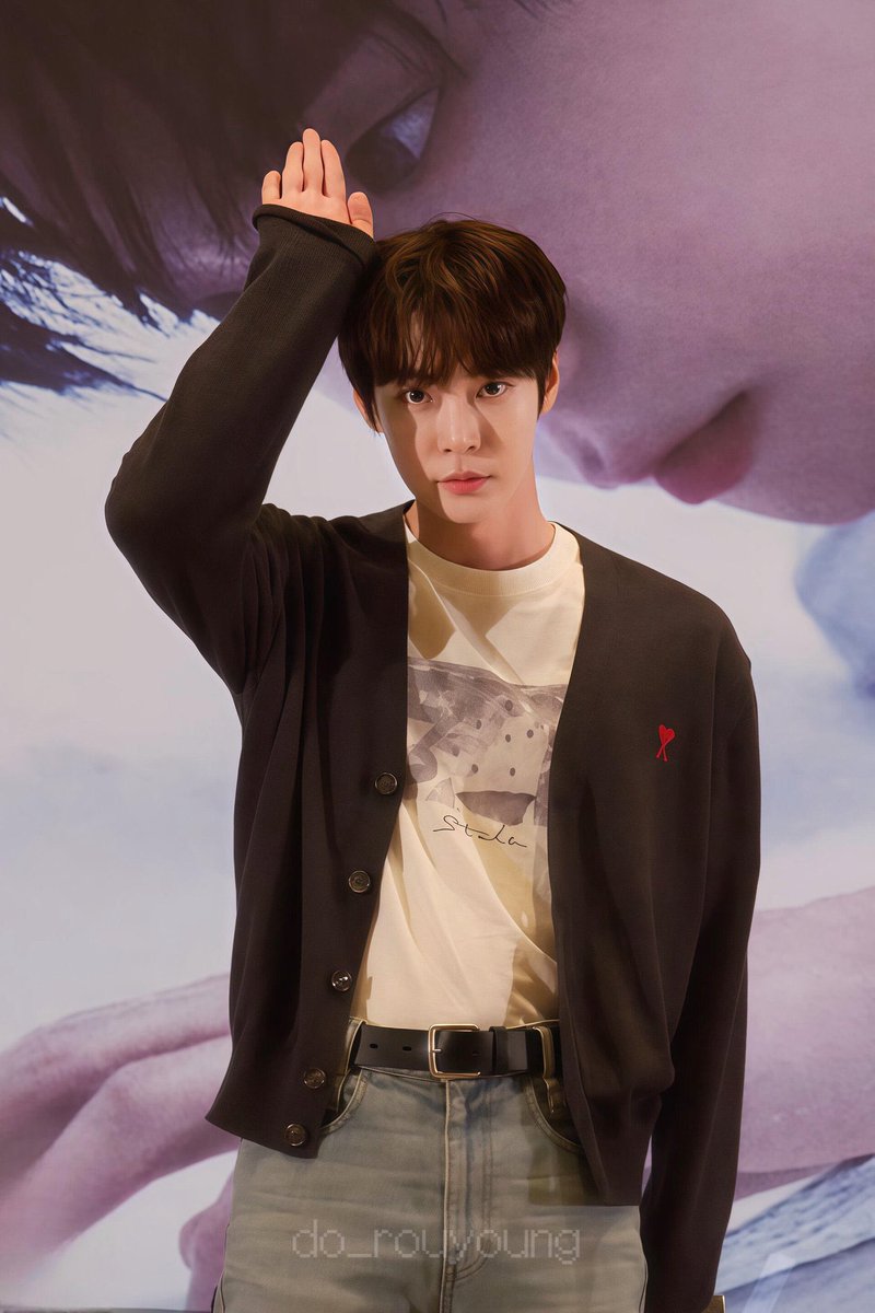지만 tweet media