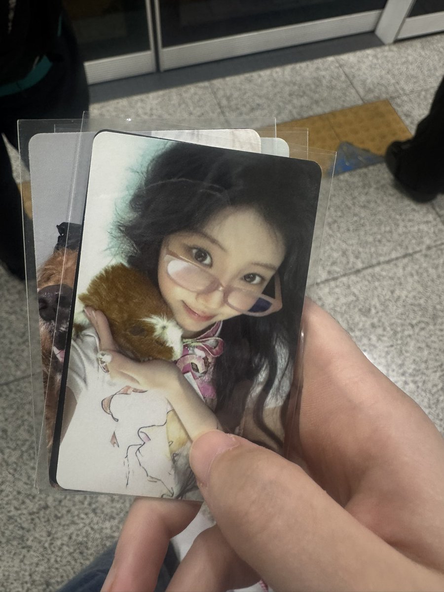 yoon tweet media