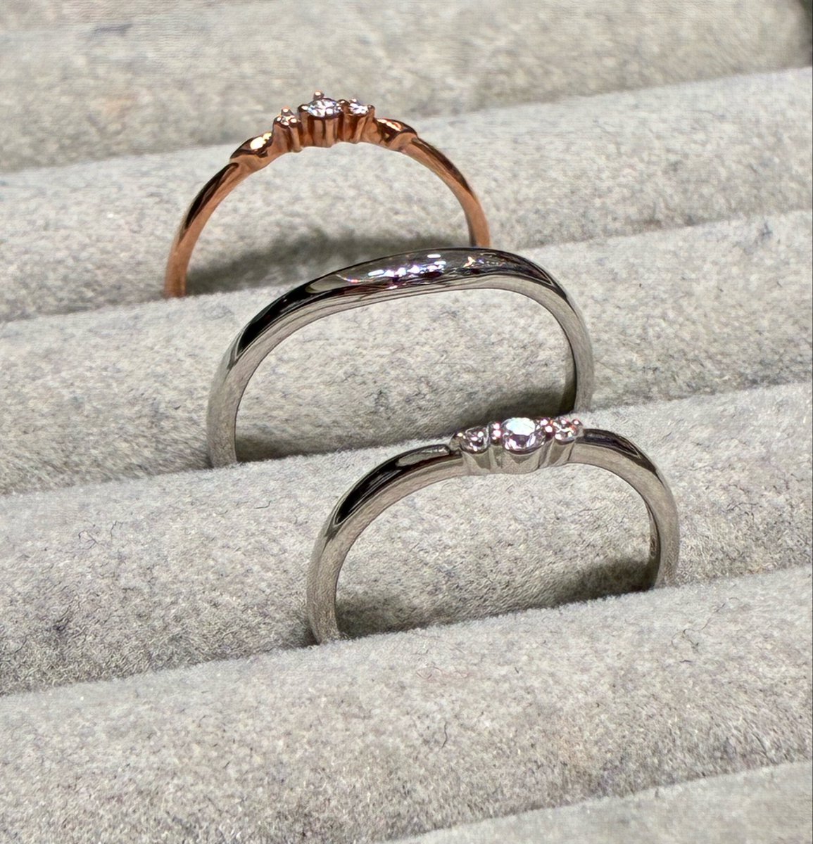 1番奥のが母の日のプレゼントで手前の2つは彼氏とペアリング💍