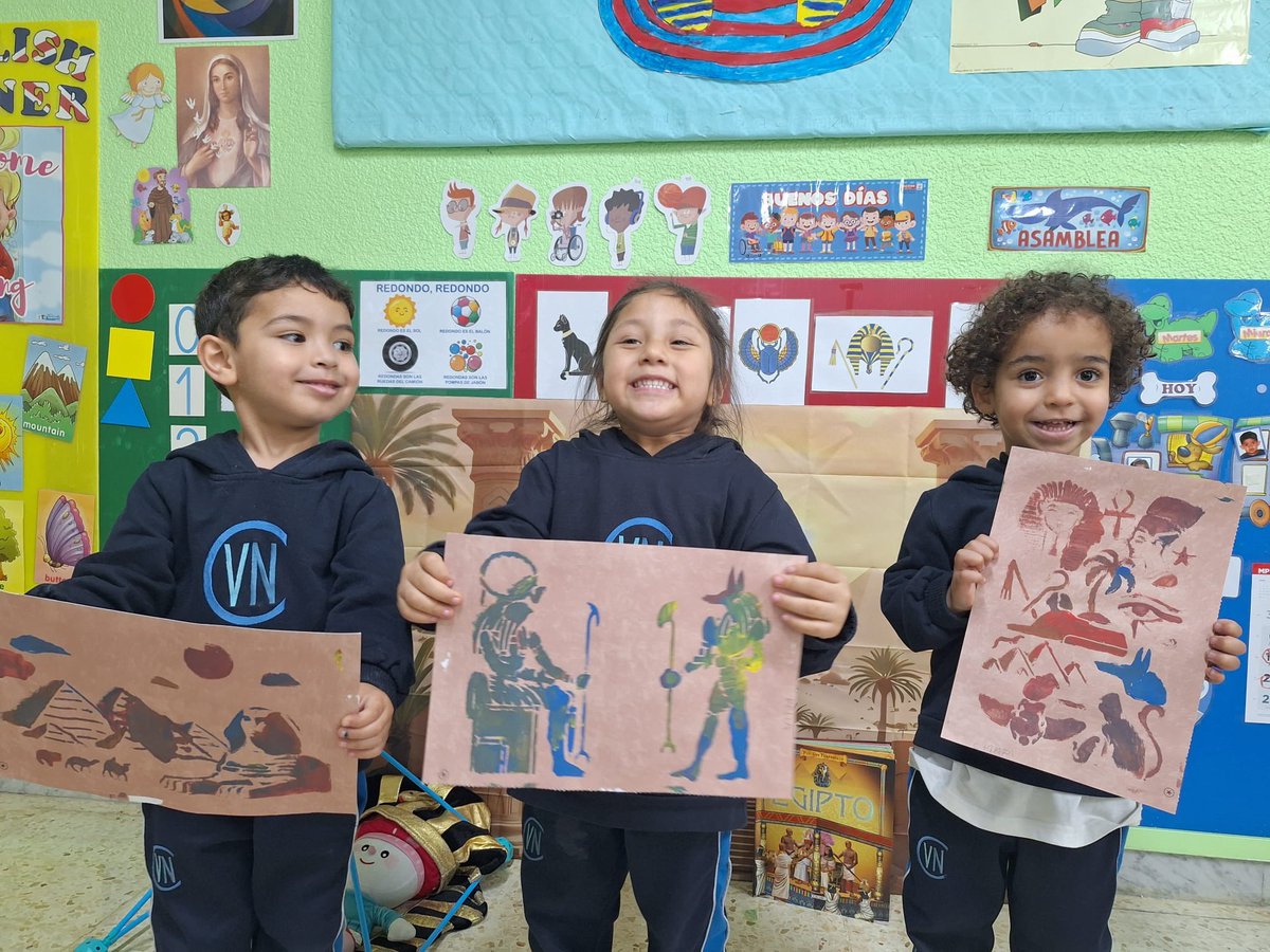 Colegio Virgen Niña tweet media