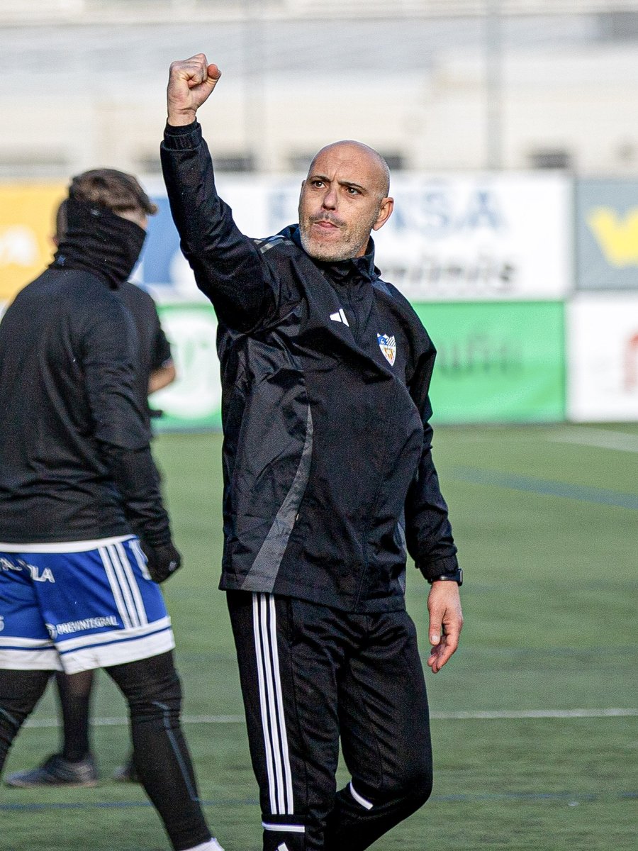 CFJ_Mollerussa's tweet photo. Manel Cazorla renova un any més amb el CFJ Mollerussa.

Després de l’èxit aconseguit al capdavant de l’equip, sumant 24 punts en una gran segona volta (29 des de la seva arribada a la banqueta) i assolint la permanència amb solvència abans de la finalització de la temporada,(...) https://t.co/h4pBb9FmvS