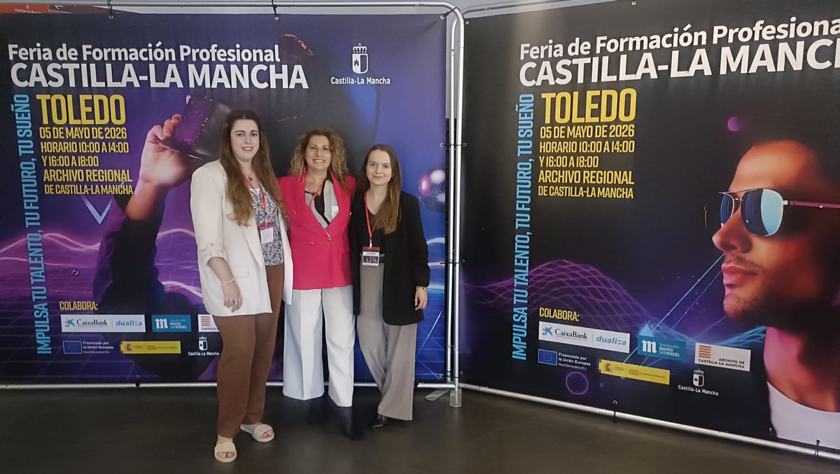 _CECAM's tweet photo. 📍 #CECAM, presente en la Feria de Formación Profesional de Toledo

Hoy participamos en esta jornada acercando la Formación Profesional al tejido empresarial, a través de nuestro servicio de asesoramiento #FPLaboralCLM.

Nuestro equipo del Departamento de Formación está informando a empresas, alumnado y centros educativos sobre las oportunidades que ofrece la FP y sus distintas vías de colaboración.

Un espacio clave para seguir impulsando la conexión entre formación y empresa, facilitando el acceso a talento cualificado y adaptado a las necesidades del mercado laboral.

#FormaciónProfesional #CastillaLaMancha