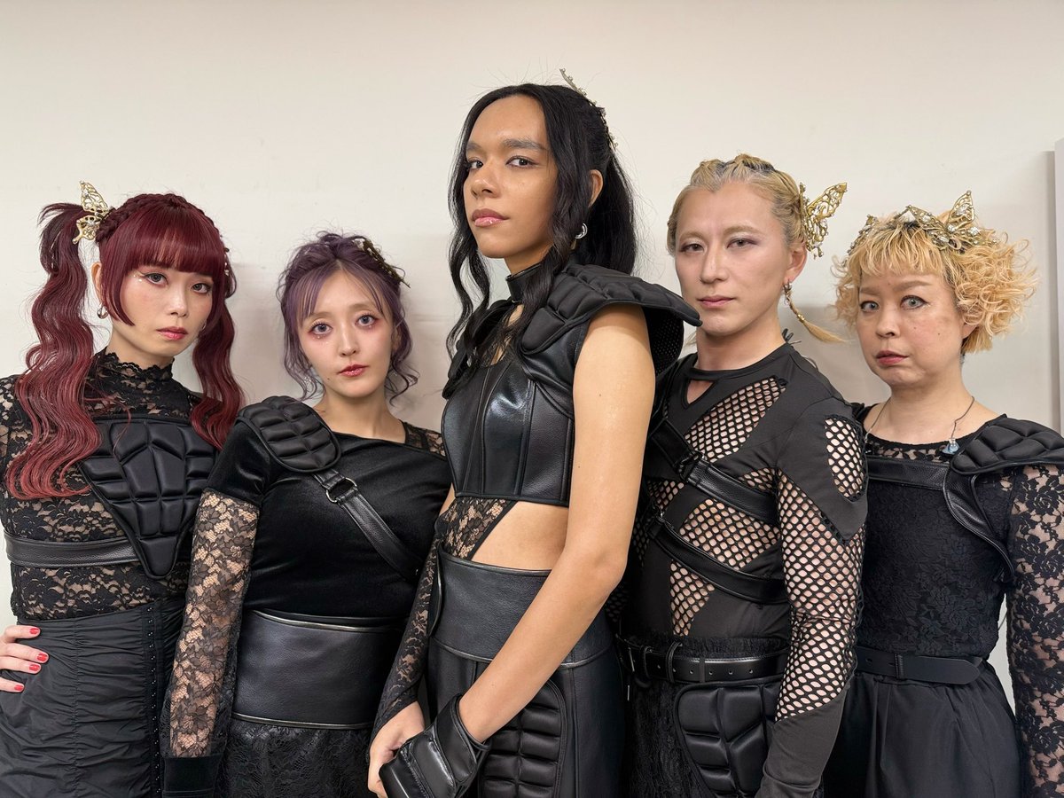 女王蜂全国ホールツアー『PERSONAL DISTANCE』
4本目大宮、ありがとうございました💙
次回は5月10日京都ロームシアター！