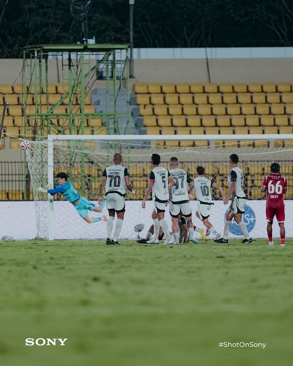 Persija_Jkt's tweet photo. Keep fighting till the end πͺπ₯
Shot On Alpha 9III with FE 300mm f2.8 GM & FE 16-35mm f2.8 GM II | #ShotOnAlpha
#BRISuperLeague #Persija https://t.co/DKoEMgeZ88