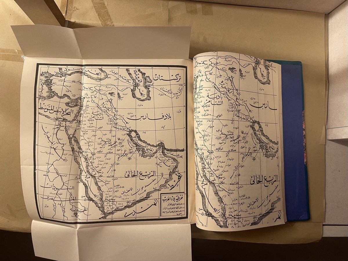 kiing_707's tweet photo. #كتاب: الرحلة الحجازية 
بقلم محمد لبيب البتنوني
مجلد 1 
(ملئ بالخرائط والصور)
الطبعة الثانية 1329هـ
تجليد اركان جلد 
طبع بمطبعة الجمالية بمصر 
السعر: 160 ريال https://t.co/BjYtoZzypY