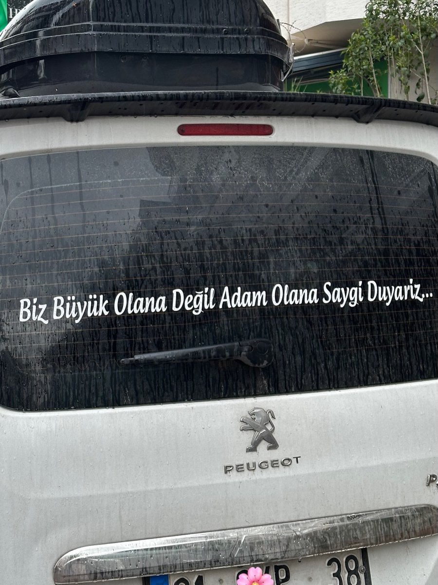teamakemehappy's tweet photo. Araba/kamyon arkası yazısı çekme bağımlılığına yakalanmış bir genç ne yapmalıdır.. https://t.co/wY1EBR1xEO