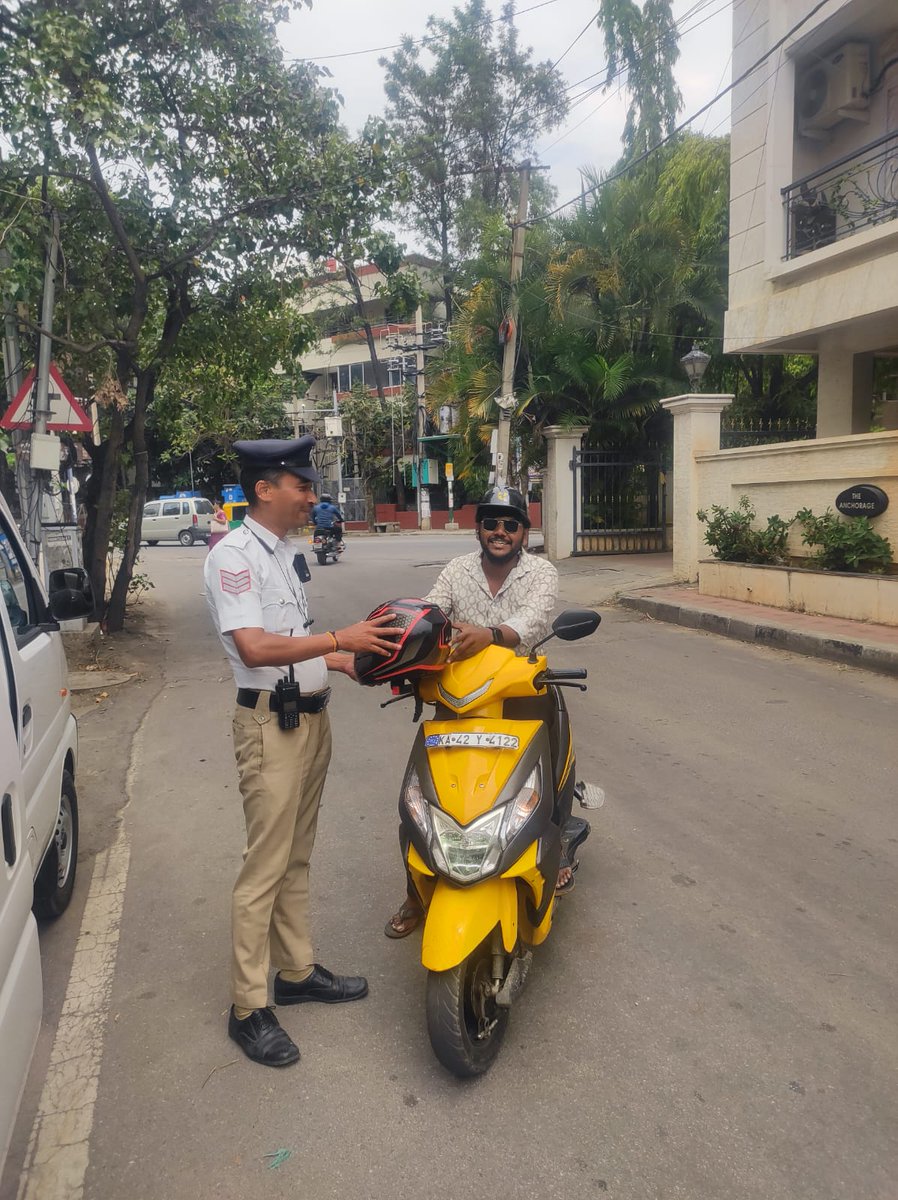 PULAKESHINAGAR TRAFFIC BTP tweet media