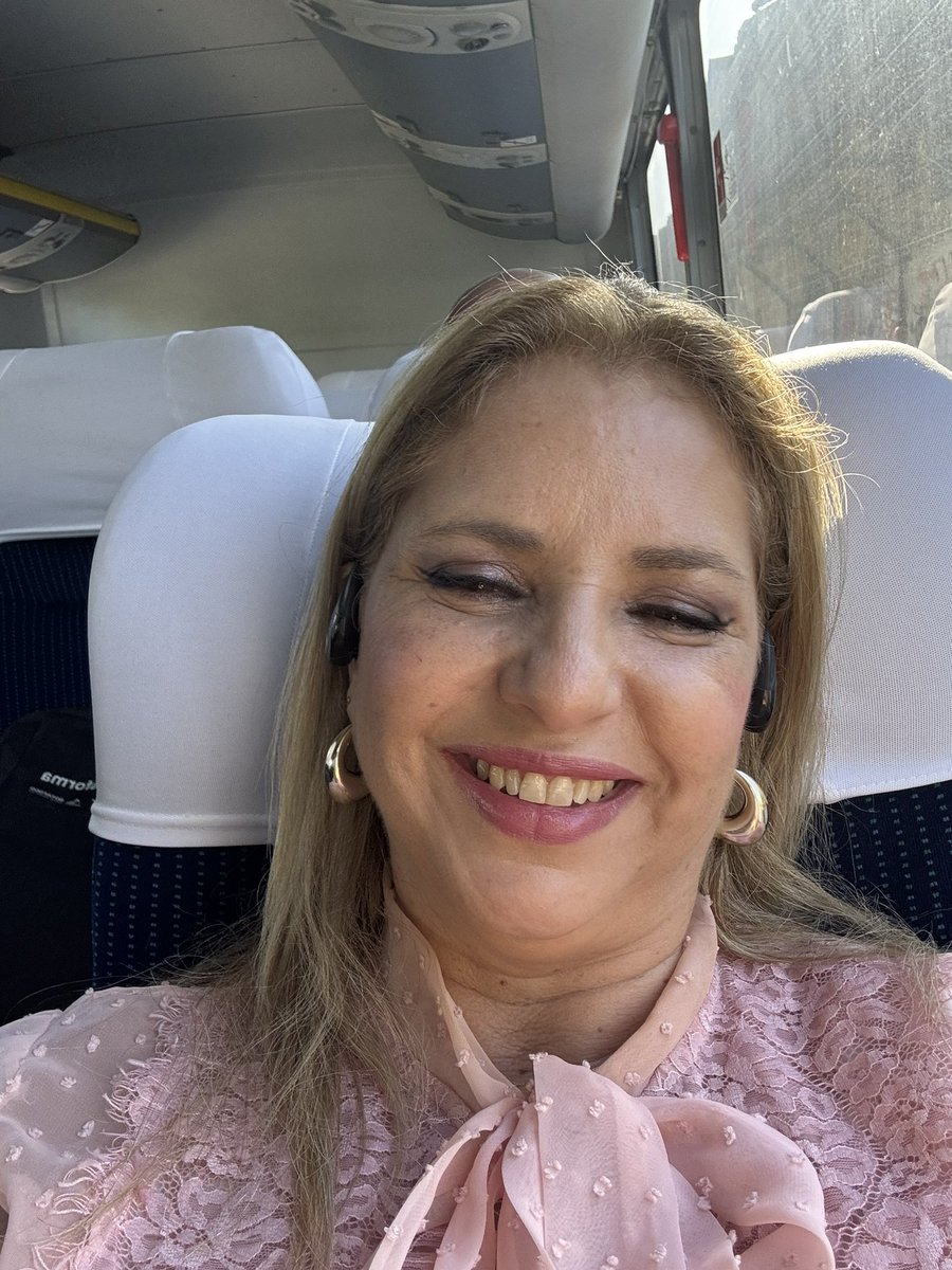 Ana ♥️🚩📕🦑♥️♥️🇧🇷🦑 tweet media