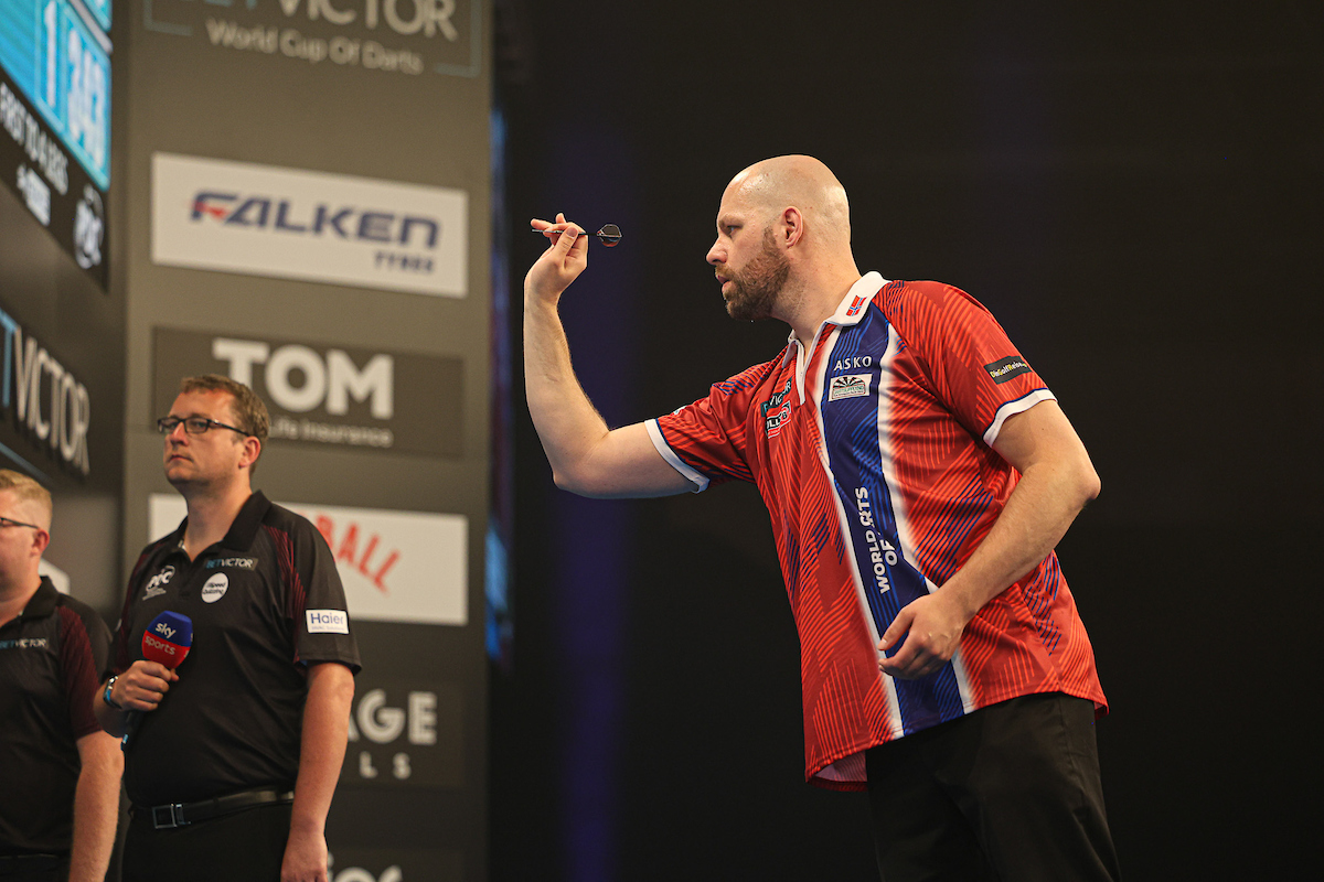 dartfreakz's tweet image. 🎯 Players Championship 14 is van start in Hildesheim! Na de titel van Doets gisteren hopen de Nederlanders en Belgen opnieuw te schitteren 🇳🇱🇧🇪 Volg alle wedstrijden en uitslagen via Dartfreakz.nl 👇

dartfreakz.nl/pdc2/live-i-pl…

#pc14 #darts #pdc #protour #dartfreakz