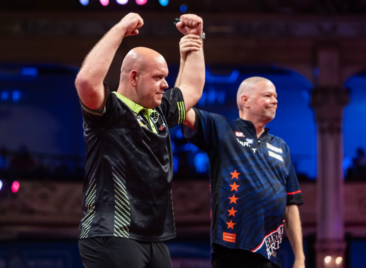 dartfreakz's tweet image. 🎯 Players Championship 14 is van start in Hildesheim! Na de titel van Doets gisteren hopen de Nederlanders en Belgen opnieuw te schitteren 🇳🇱🇧🇪 Volg alle wedstrijden en uitslagen via Dartfreakz.nl 👇

dartfreakz.nl/pdc2/live-i-pl…

#pc14 #darts #pdc #protour #dartfreakz