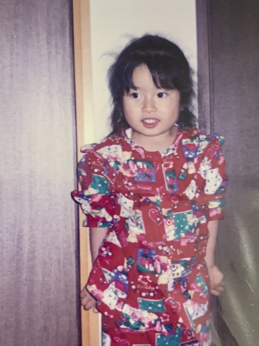 #こどもの日
 顔あんまり変わってないって言われるけどそうかな？

握手会にぜひみくらべにきてください
☺️🫶🏻🪽

official-cd.akb48.co.jp/akb48-68th/
