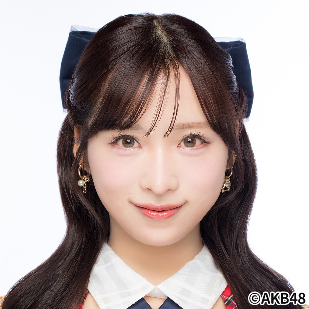 48RequestHour's tweet photo. AKB48 Oguri Yui &amp; Ito Momoka have already sold out their slots for 68th Single, less than a week since the new Single was announced! https://t.co/f7AcpSfkt6