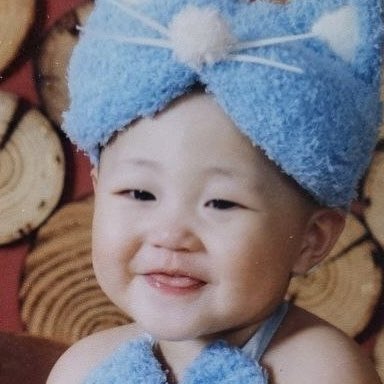 보라 tweet media