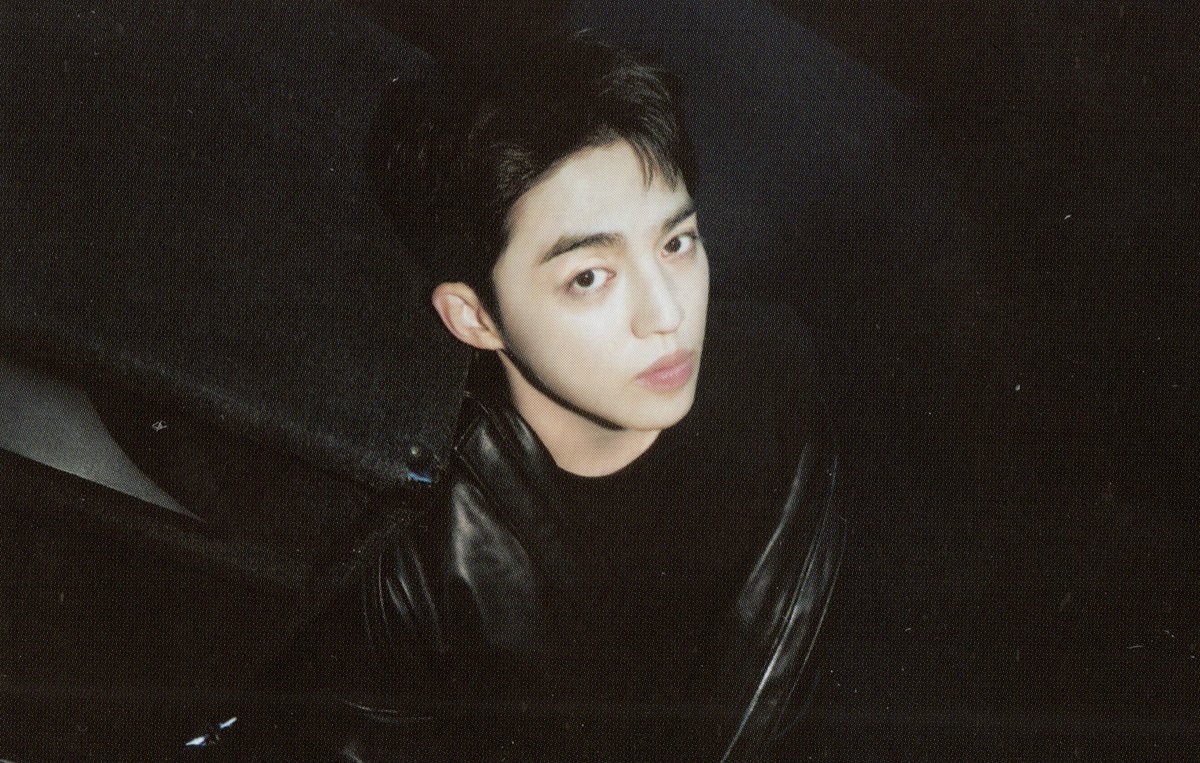 CxM ‘DOUBLE UP On STAGE’ 
photocard SET B (scanned photos)

Scoups 🍸
