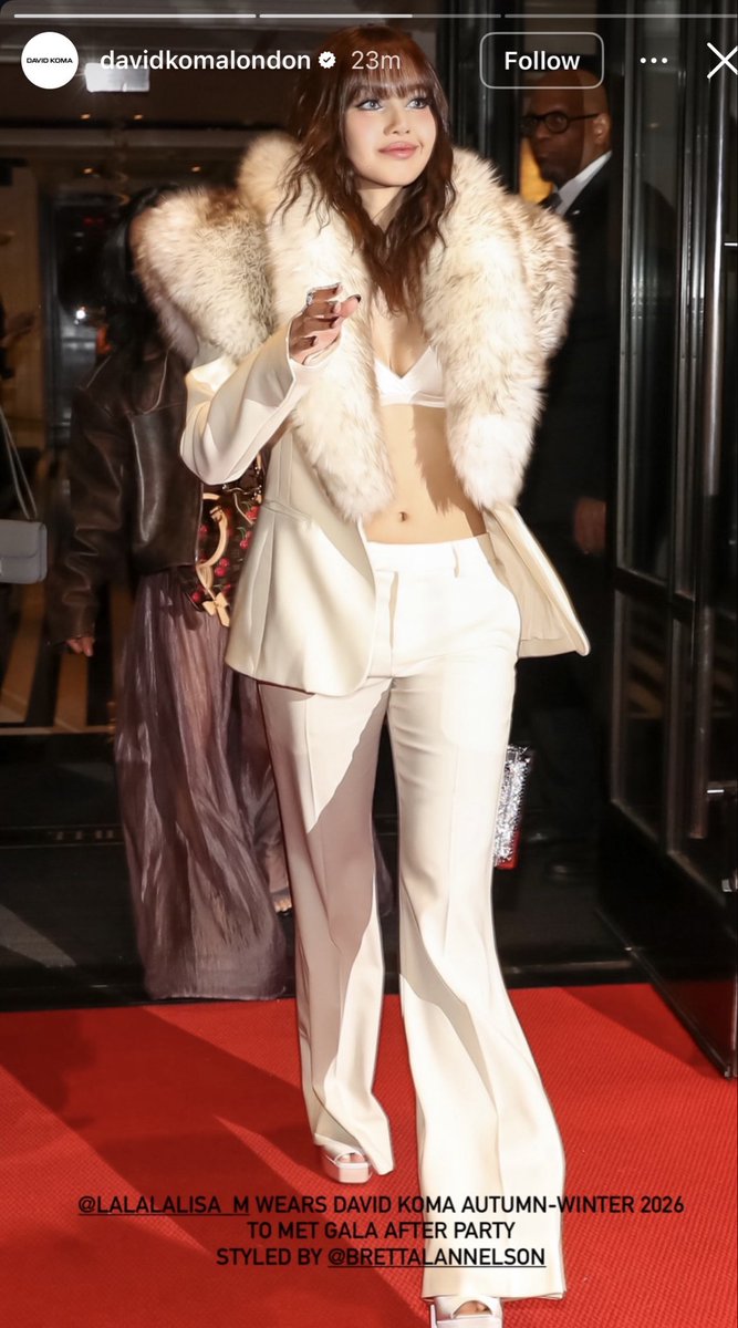 LaliceUpdates's tweet photo. davidkomalondon IG story update:

“LALALALISA_M WEARS DAVID KOMA AUTUMN-WINTER 2026 TO MET GALA AFTER PARTY STYLED BY BRETTALANNELSON”

@wearelloud

HOST COMMITTEE LISA
#LISAxMetGala2026
#MetGala #MetGala2026 https://t.co/DkU6maLa0e