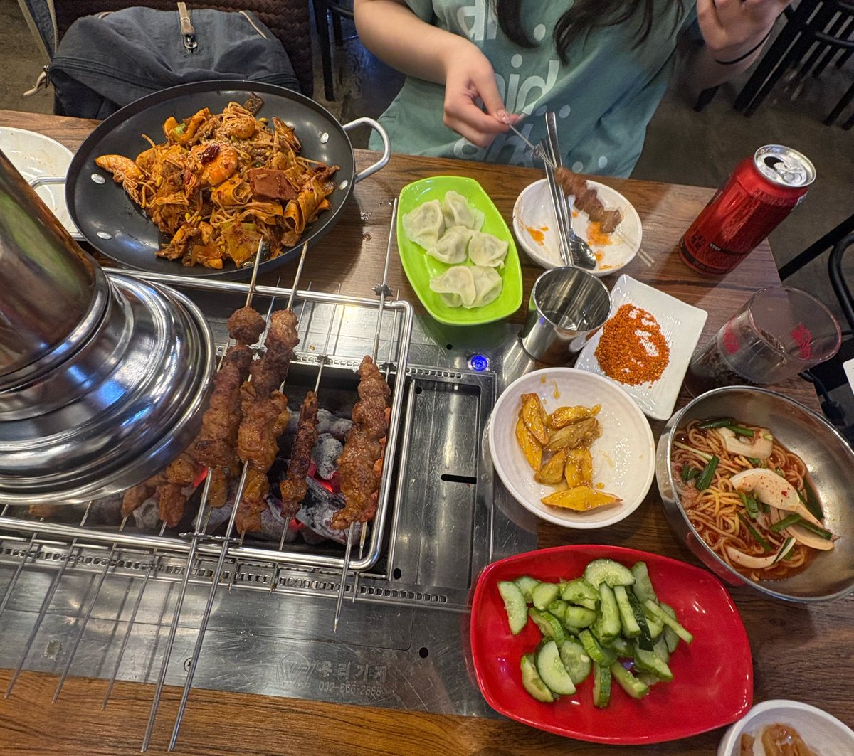 caxeei's tweet photo. 그린그린처하자 https://t.co/JJiQfG5wtI