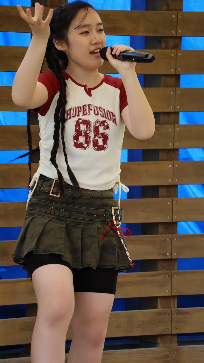 mimi0706580's tweet photo. ５月４日（月）（祝）
とくしま動物園
【春フェスタ 】
クラジェリカ
ナツキちゃん＆まいあちゃん😊

#アクターズスタジオ徳島 https://t.co/gdqxeymx0s