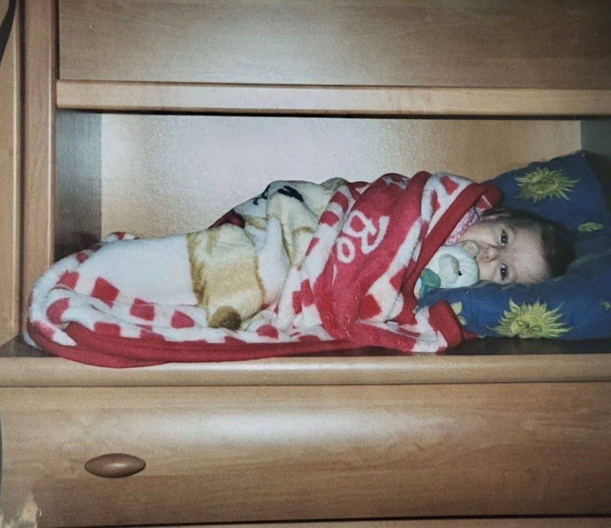 darkdreamcdt's tweet photo. 한국에서 어린이날이 와서 우리 다크드림 멤버들도 아기가 됐어요 ✨
#어린이날 #아기사진

Who’s your favorite?❤️ https://t.co/qeB3ryqEe2