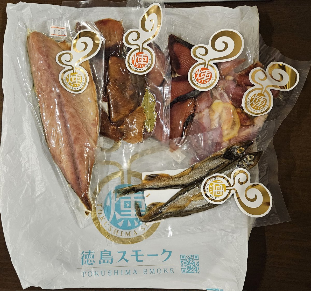よしぼー tweet media