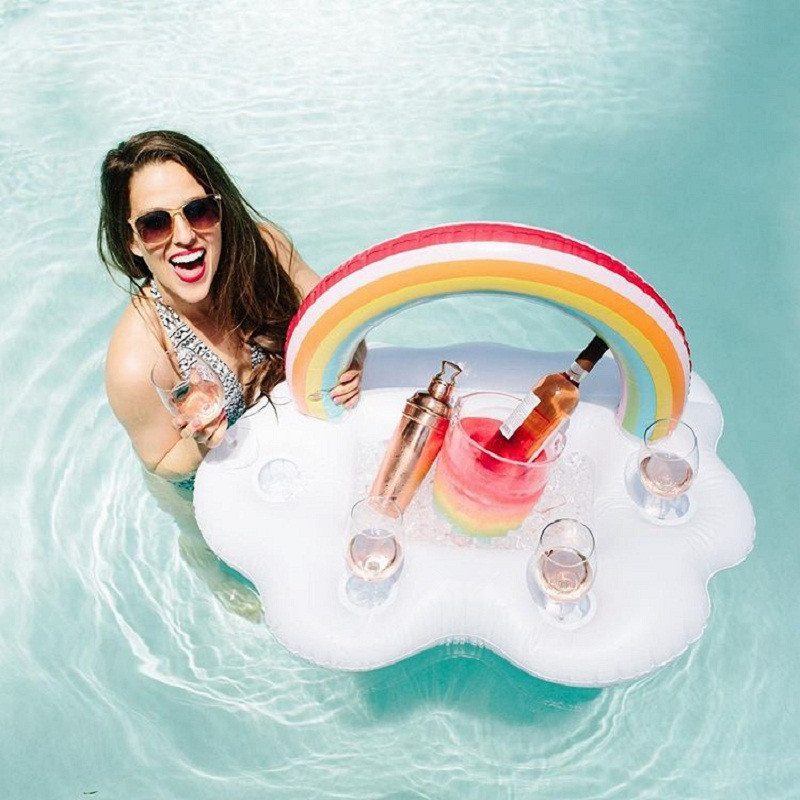 UnicunShop's tweet image. Wondering how to keep your drinks steady in the pool? 🍹 Our Rainbow Bar Pool Float is the answer! Durable, skin-friendly, and designed for perfect balance, it keeps your snacks and sips floating right beside you. Get yours here: unicun.com/product/rainbo…

#PoolParty #SummerVibes