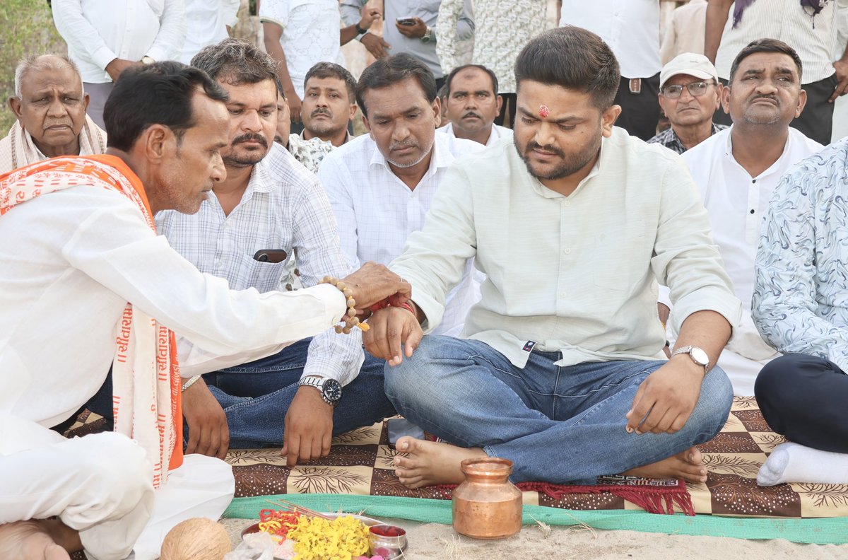 Hardik Patel tweet media