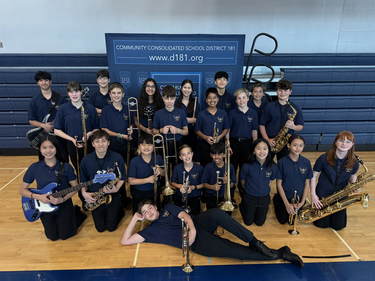 mrmorong's tweet photo. CHMS Jazz Band had a great time playing for the @CCSD181 BOE Celebration reception last night! #d181proud Congratulations to all the award winners and retirees. https://t.co/cJV3uS4mxi