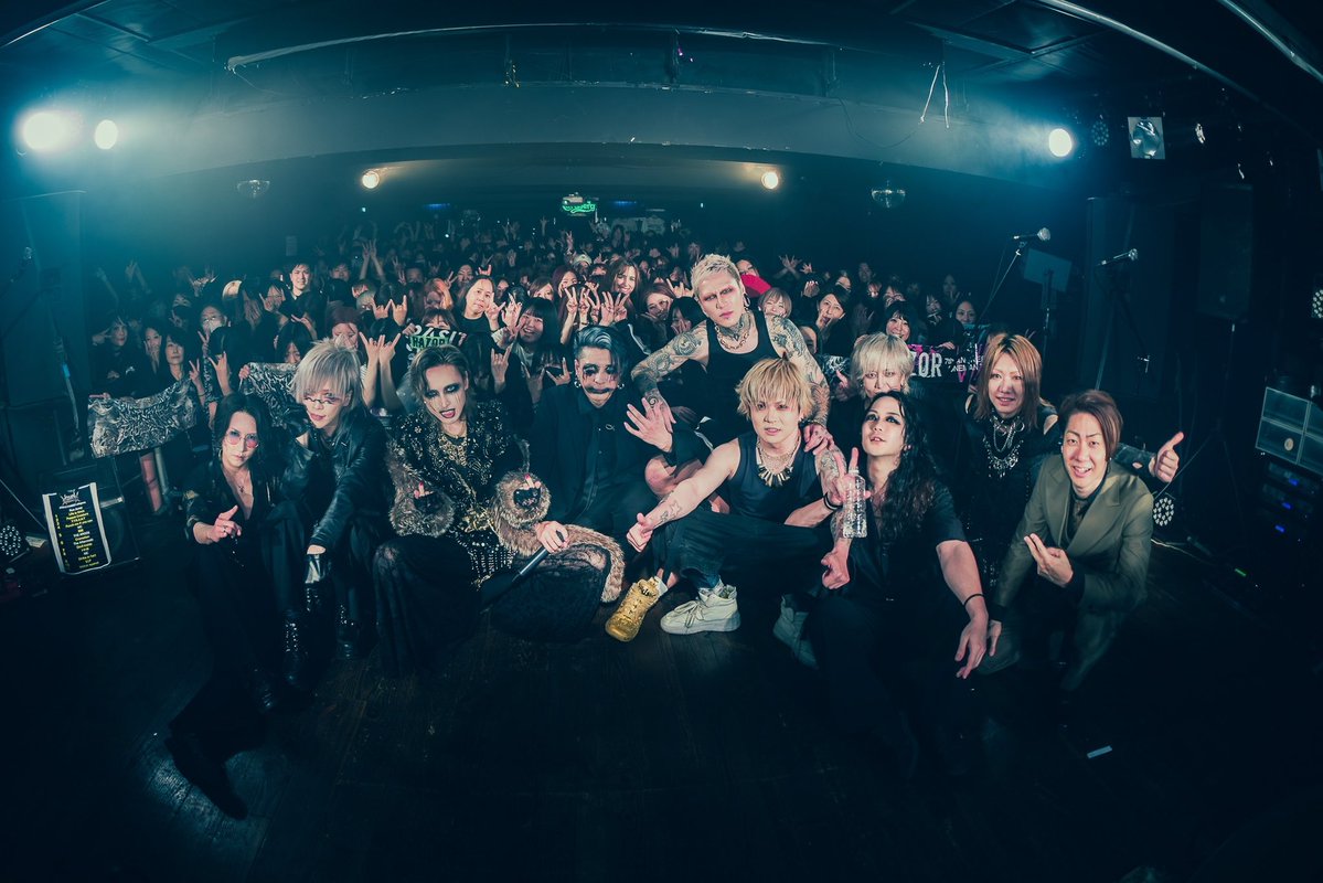 Natsu tweet media