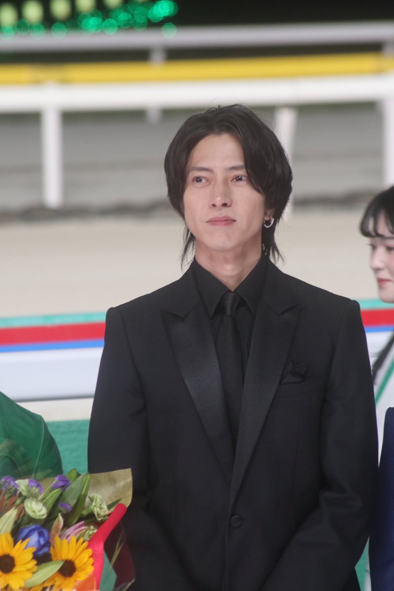 moju_moju_two's tweet photo. 5/5 フナバシ競馬場
「第38回かしわ記念競走(JpnI)」

船橋競馬パークオフィシャルアンバサダー 山下智久(@Tomohisanine)

#船橋競馬場 #かしわ記念 #山下智久 https://t.co/gZLhQhgDWj