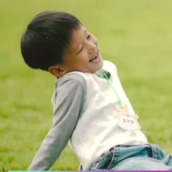 JWY safe place tweet media