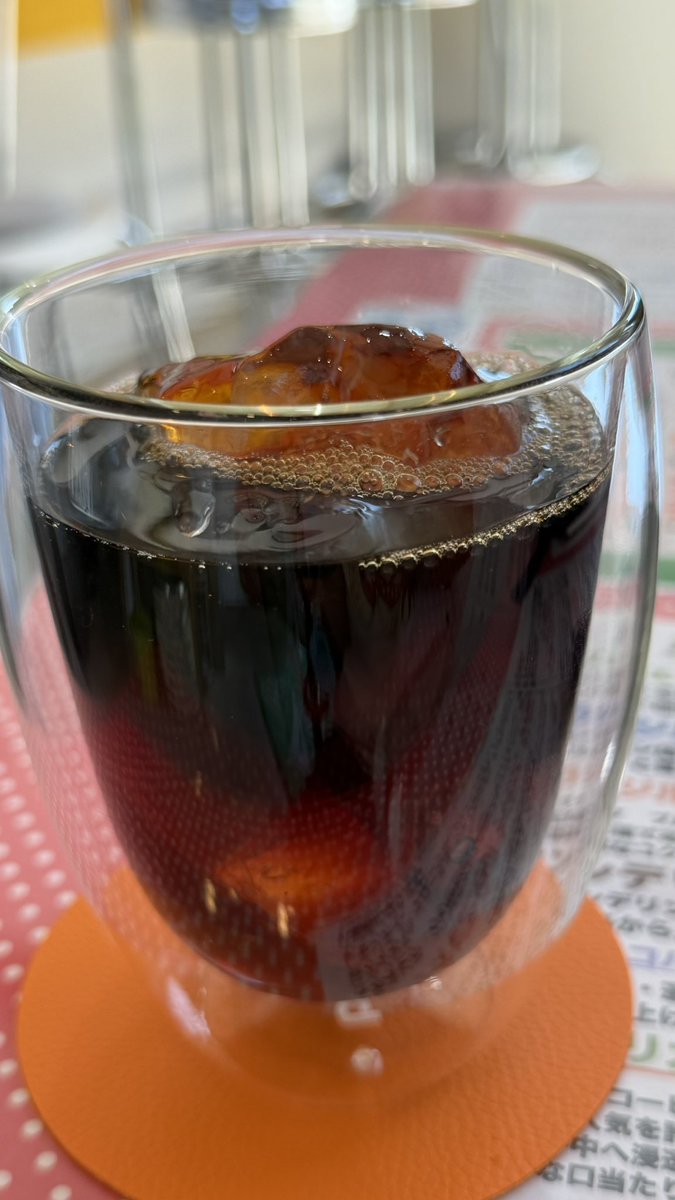 S90Vitz's tweet photo. クリーズコーヒーハウス(@Kuriscoffee)さん

おぶちあきこ先生のオフ会チケットをゲットしに行きました‼︎
当日が楽しみです♪ https://t.co/2vO2texS77