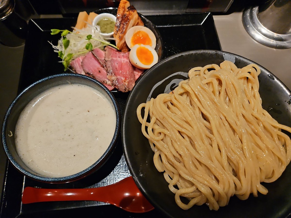 LIFE_SSBM's tweet photo. 犯罪的な味がしました。 https://t.co/JpC11IpaQS