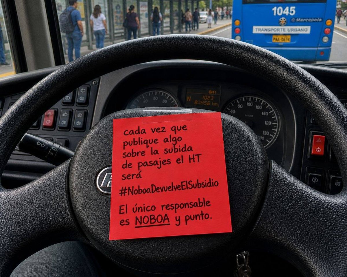 Rafael Correa tweet media