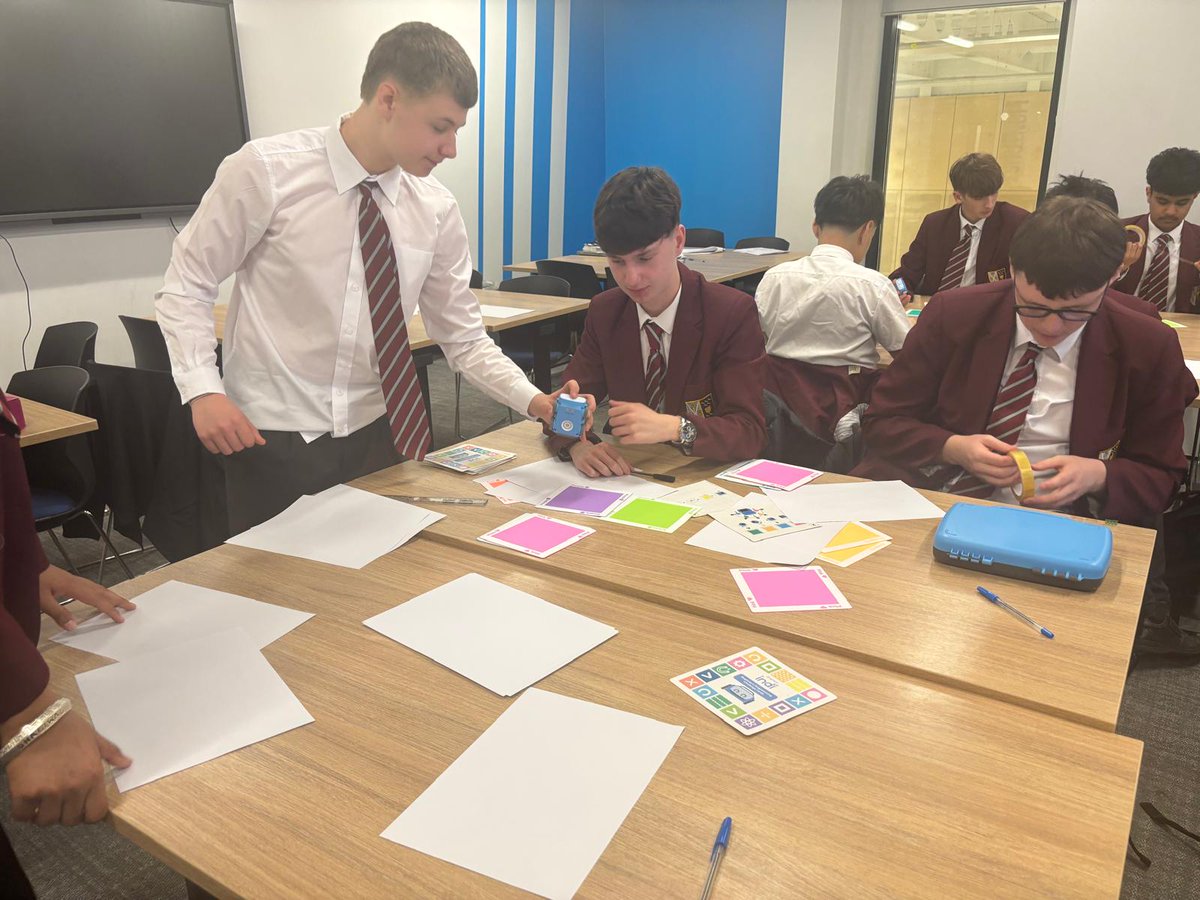 BeyondSCCHS's tweet photo. Another great work experience visit for Year 10, this time to the @NU_Foundation #StCuthbertsFormingGreatMen https://t.co/uTtQ8JDPzX