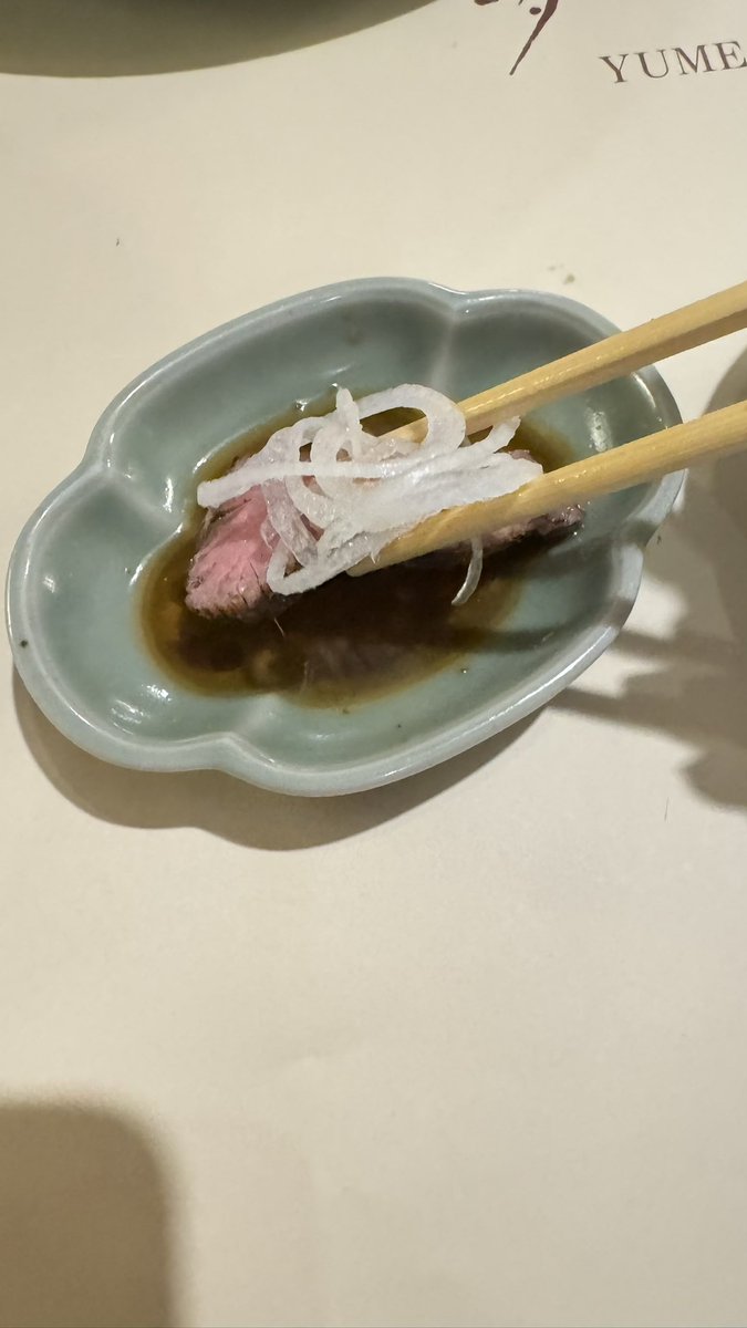quattro_zero's tweet photo. 今日の晩御飯は久々に貝塚の夢一喜🍖
今日も肉🤤
肉食っとけば全て上手くいく🍖
身長も筋肉もデカくなるぞ👍
身長に伸び悩んでるそこの貴方、肉食え
そして出来たら寝起きはじっくりゆっくり背伸びして
筋肉はデカくするには勿論筋トレしてw
#貝塚
#夢一喜
#肉
#身長 https://t.co/BjVWcsD4TF