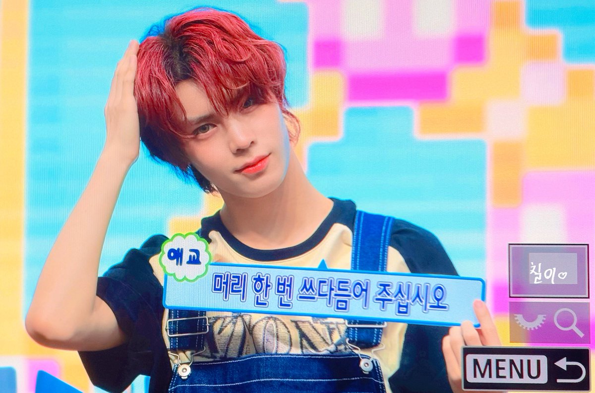 1uv0226's tweet image. 260505 머리한번쓰다듬어주십시오 。

#With_My_Fan #NouerA #FAN  
#누에라 #판 #빙판 #陈炳帆