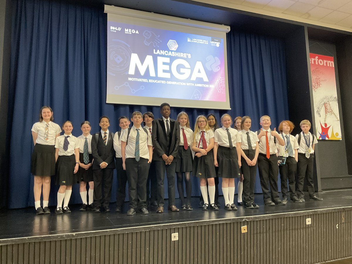 PriorySTC's tweet photo. Year 7 stepped into the world of work for a MEGA Day!

Pupils swapped blazers for business wear and spent the day exploring careers in the digital and cyber industries through hands‑on workshops, challenges and teamwork, led by IN4 Group professionals.

https://t.co/2bLe6pWLJN https://t.co/HVS2bzjtgX
