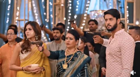tellychakkar's tweet photo. Yeh toh bilkul expect nahi tha π± #Saru ke upcoming episode ka yeh glimpse sab kuch palatne wala haiβ¦ π
Watch here:
https://t.co/2ldWB2nThP
#Saru #TellyUpdate #Spoiler #IndianTV https://t.co/xiozNNOldE