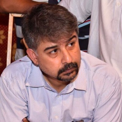 azizabadi's tweet photo. ‼️بریکنگ : سندھ ہائیکورٹ نے ایم کیو ایم کے سابق رکن قومی اسمبلی ، فرزند کراچی شہید سید علی رضا عابدی کے قاتلوں کی اپیل پر مقدمے سے انسداد دہشتگردی کی دفعات خارج کردیں اور قاتلوں کی عمر قید کی سزا کو جیل میں کاٹی گئی سزا میں تبدیل کرتے ہوئے قاتلوں کو جیل سے رہا کرنے کا حکم دیدیا۔
یہ انصاف نہیں بلکہ ہائیکورٹ کے ذریعے ایک بار پھر علی رضا عابدی شہید کا سفاکانہ قتل ہے۔
